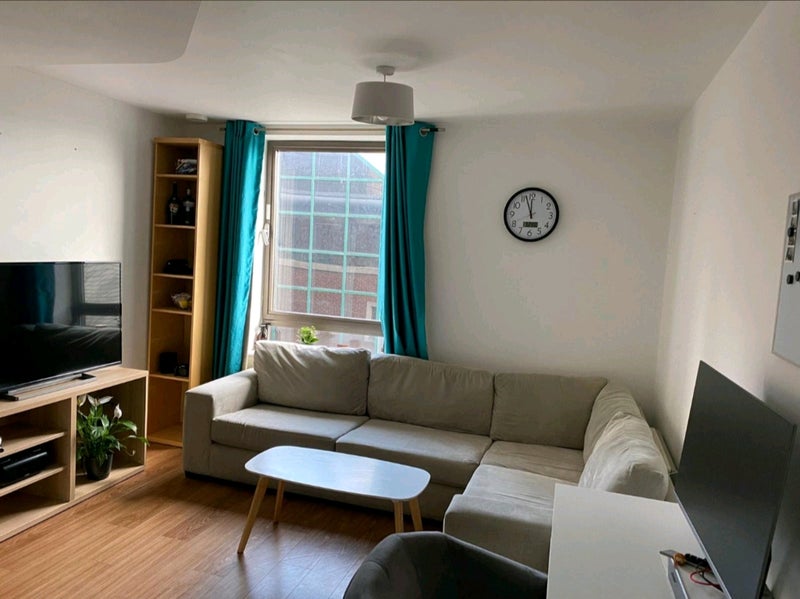 Photo 1: Living room