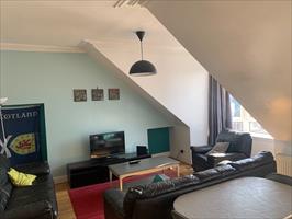 Photo 1: lounge area