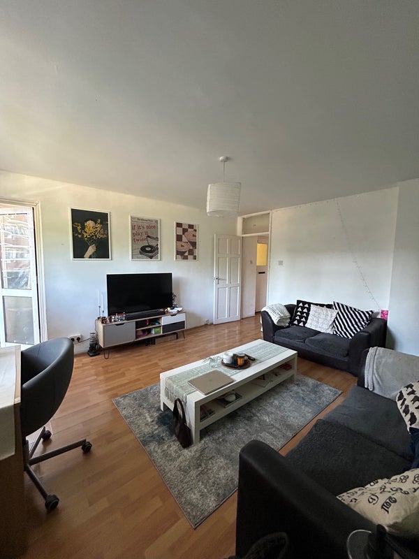 Photo 1: Living room
