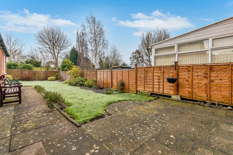 Apartment in Blaby, Leicester Forest East - View 4
