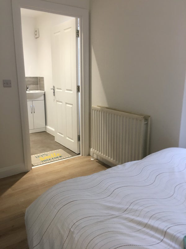 Apartment in Northampton, Far Cotton and Delapre - View 2