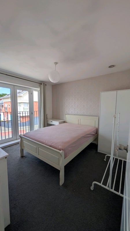 Photo 1: Room A
