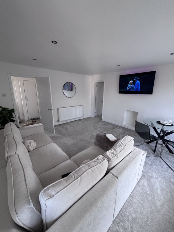 Photo 1: Living Room