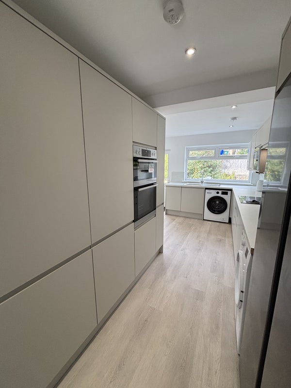 Apartment in Stoke on Trent, Penkhull - View 2