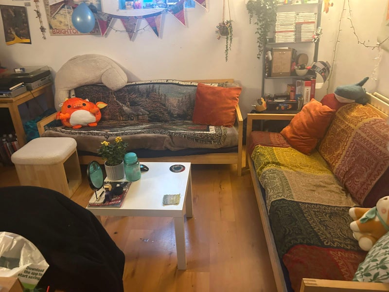 Photo 1: Living room
