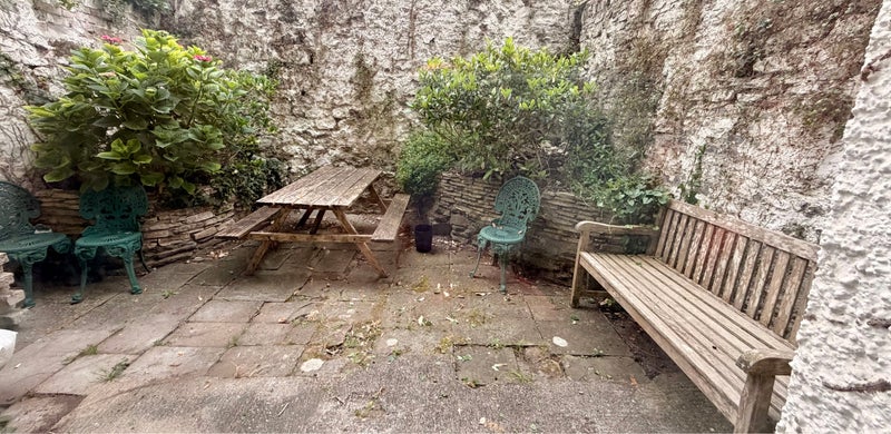 Apartment in Bristol, Tyndall's Park, Clifton - View 2