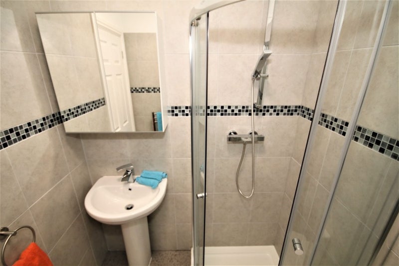 Apartment in Rugby, New Bilton - More
