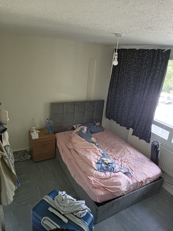Photo 1: Bedroom view 1