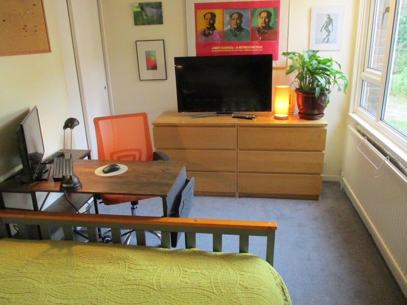 Room available - View 2