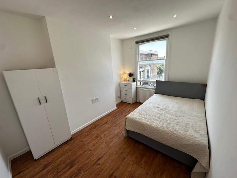 Photo 1: ROOM A