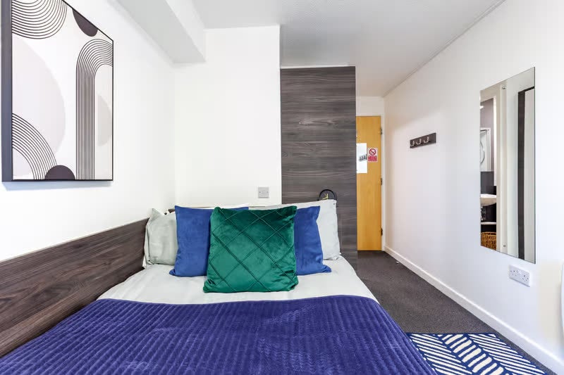 ðPaddington Park House Small Double En-Suite Room - View 2