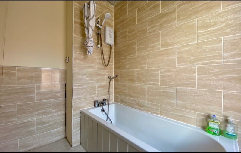 Apartment in Leeds, West Yorkshire - More