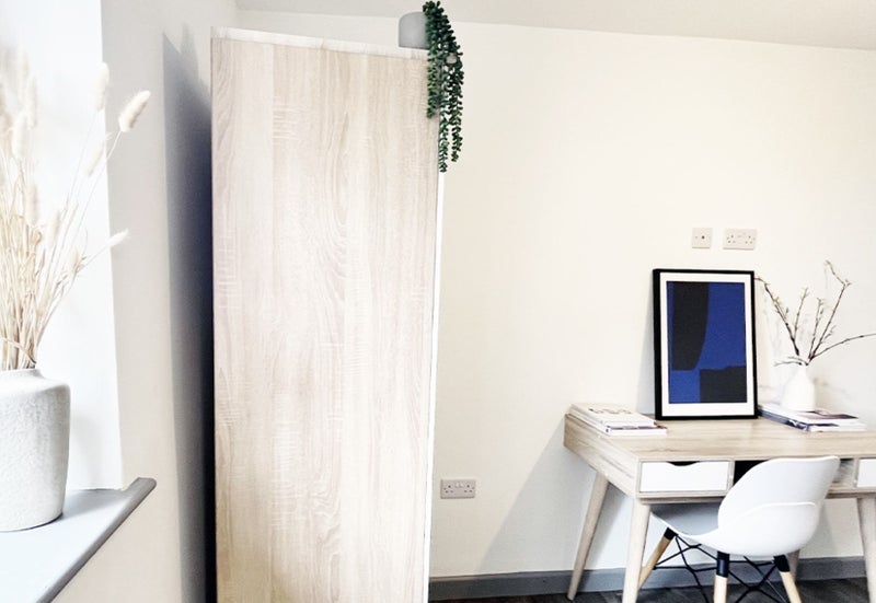 Apartment in Wirral, Liverpool City Region - View 4