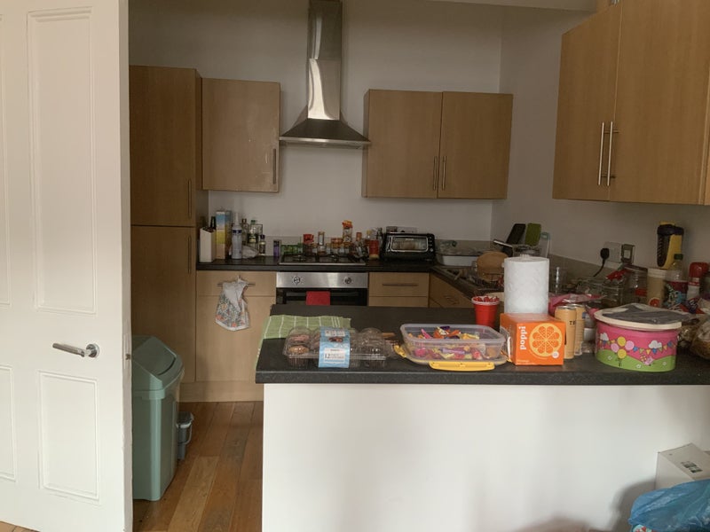 Apartment in Hove, Brunswick - View 2