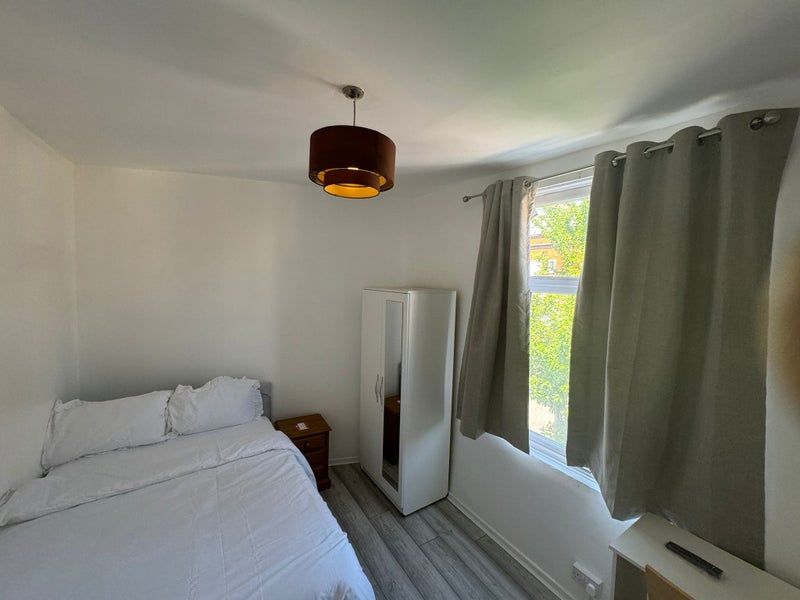 Apartment in Manchester, Harpurhey - View 5