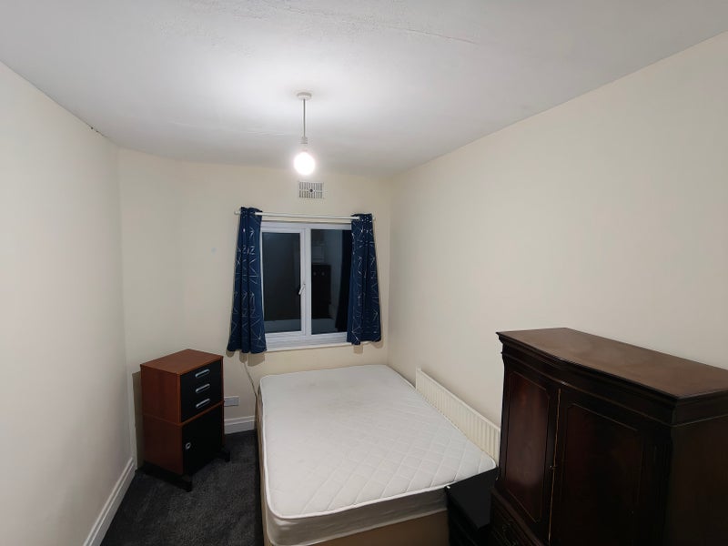 Photo 1: Single(Room1)