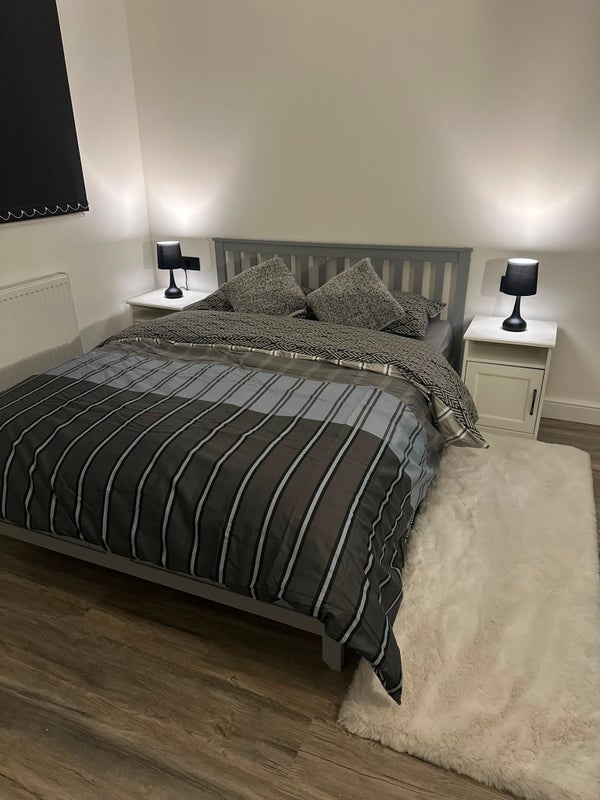 Large Double Room (LU3) Bills & Wi-Fi Included - View 4