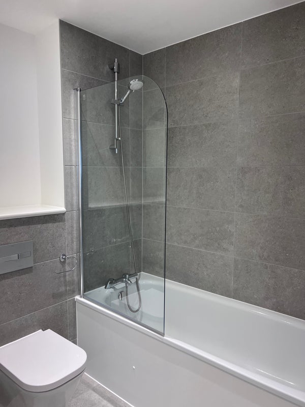 Apartment in Southampton - More