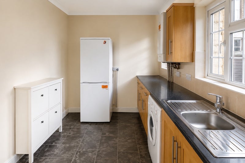 Apartment in London, Kingsbury - View 4
