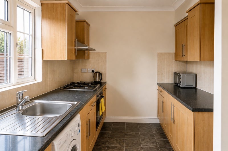 Apartment in London, Kingsbury - More