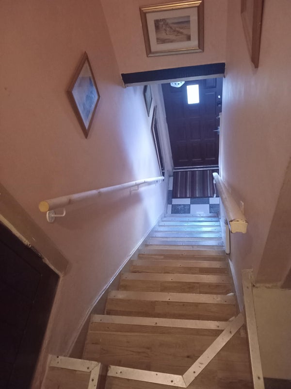 Photo 1: Stairs