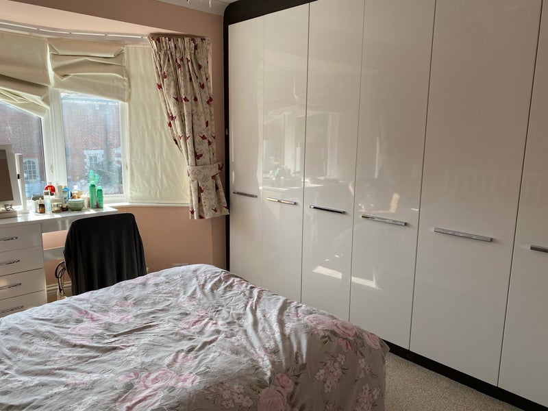 Double Room furnished - city centre location - View 2