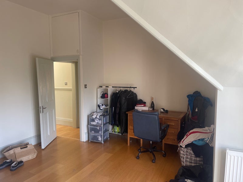 Apartment in Brighton, Round Hill - View 4