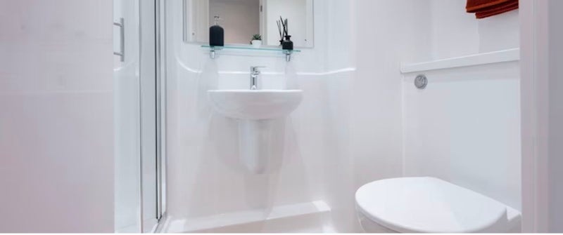 Apartment in Nottingham, Hyson Green - View 4