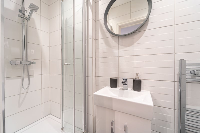 Apartment in Birmingham, West Midlands - View 4