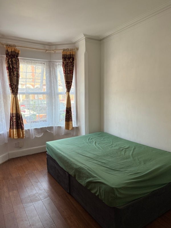 Apartment in Reading, Newtown - View 4