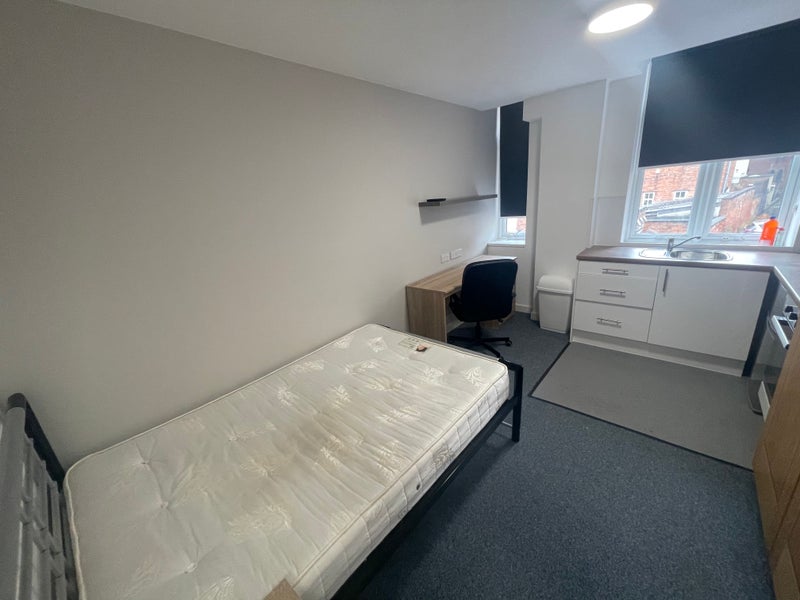 Apartment in Leicester, City of Leicester - View 5