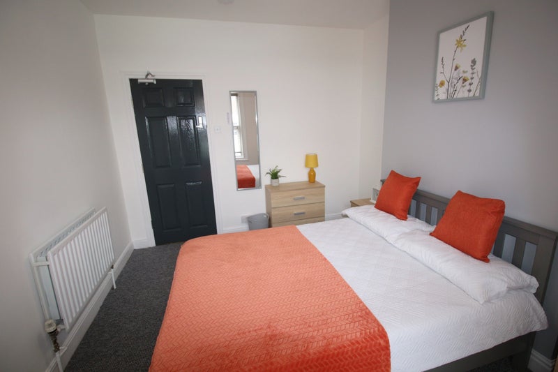 Apartment in Lincoln, New Boultham - View 2