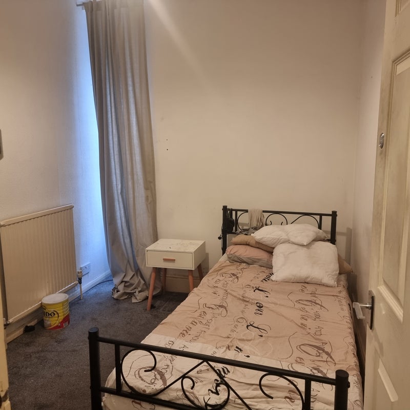 Photo 1: Room3 400pcm