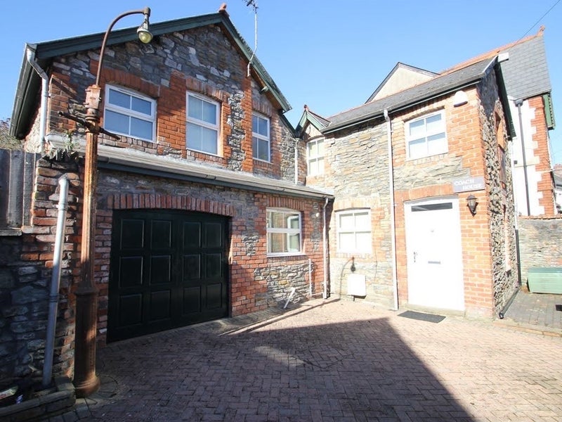 Apartment in Cardiff, Plasnewydd, Roath - View 4