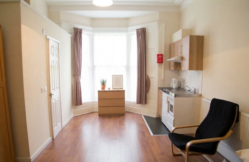 Double Studio Room Within House Share - View 2