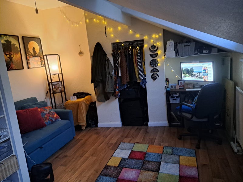 Photo 1: Open Plan