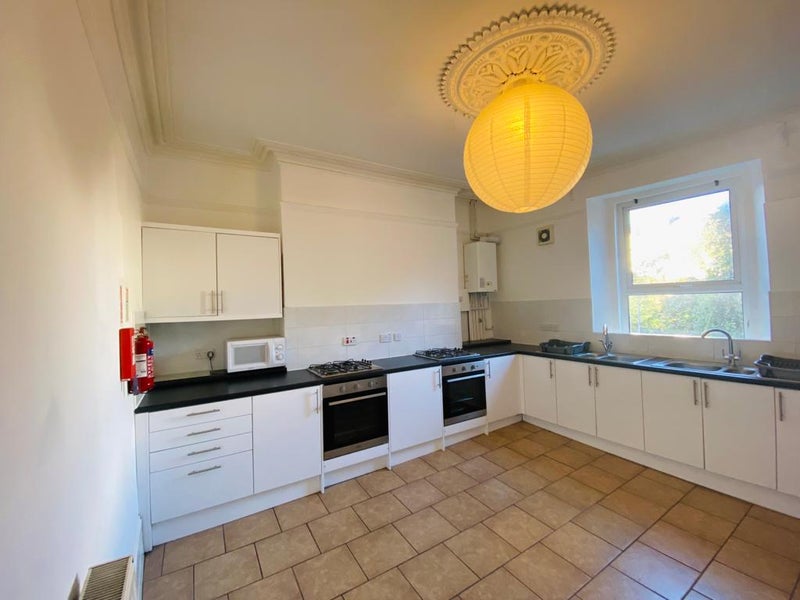 Apartment in Plymouth, Mutley - More