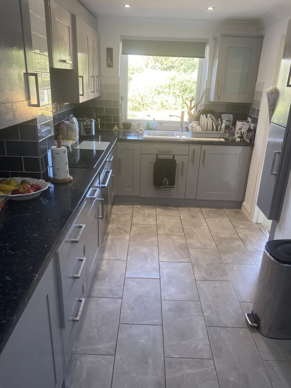 Apartment in Yeovil, Somerset - View 4
