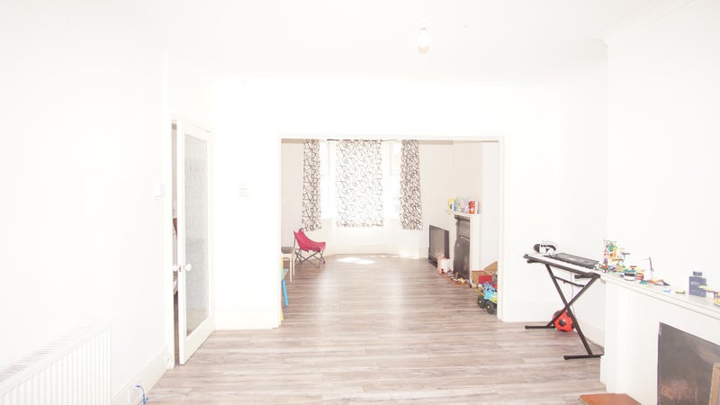 Apartment in Watford, Holywell Estate - View 2