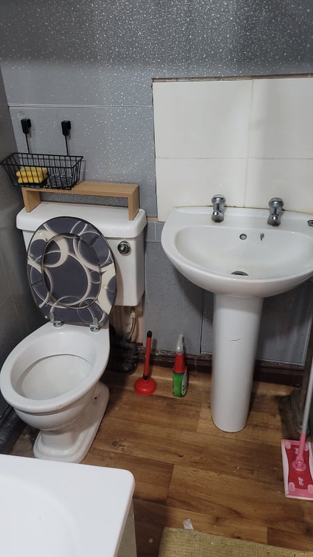 Apartment in Kirklees, West Yorkshire - More