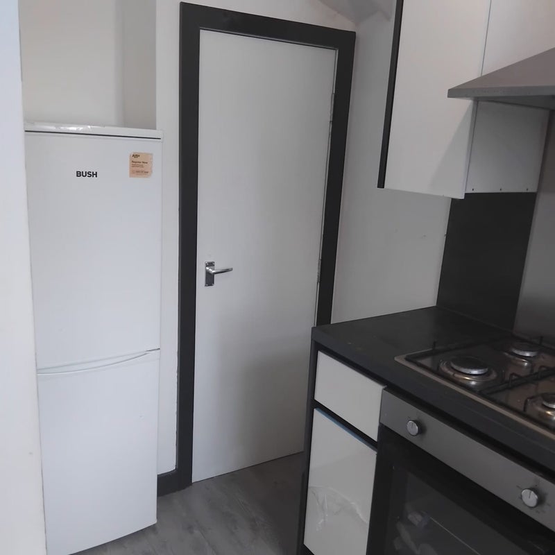 ð¡ Recently Refurbished 2-Bedroom House â Availabl - View 6