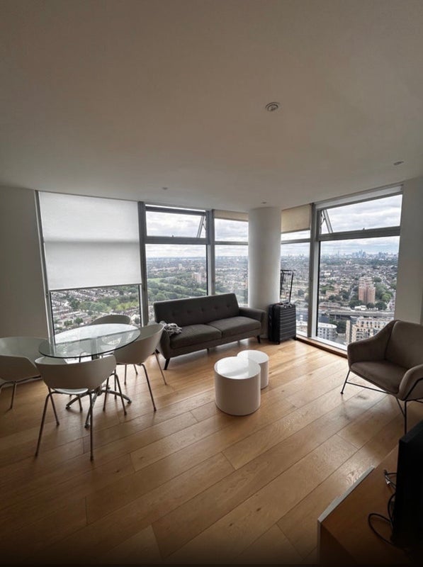 Photo 1: Living room
