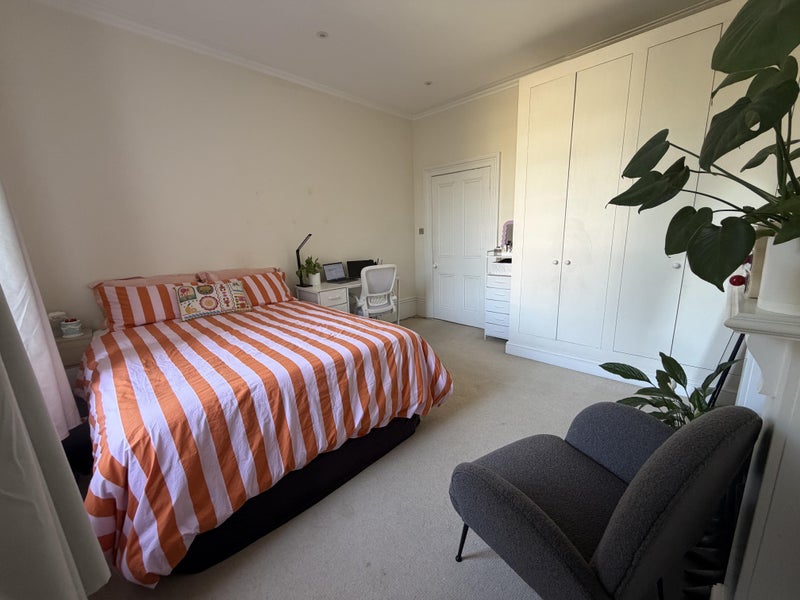 Apartment in London, Falcon Estate, Clapham Junction - View 2
