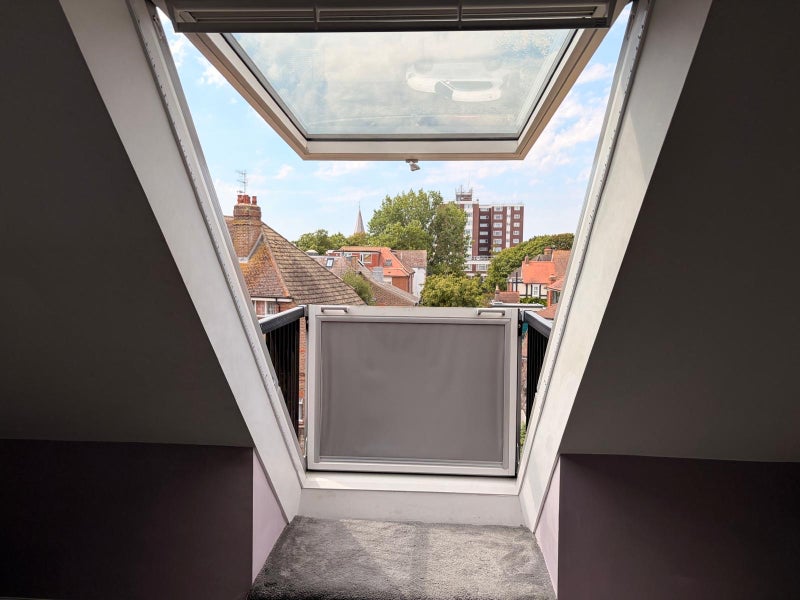 Apartment in Worthing, West Sussex - View 4