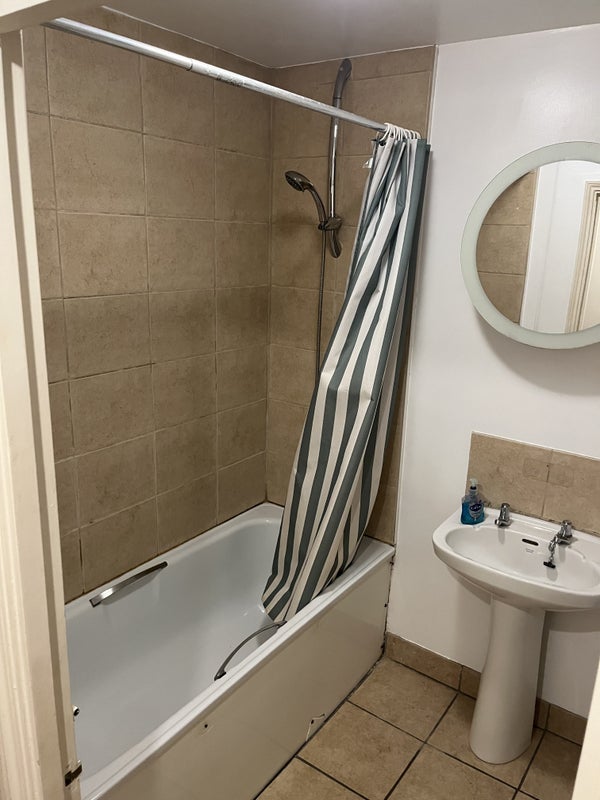 Apartment in London, York Road Estate, Battersea - View 6
