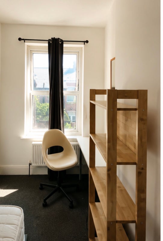 Double Room available in Salford -M6, Salford