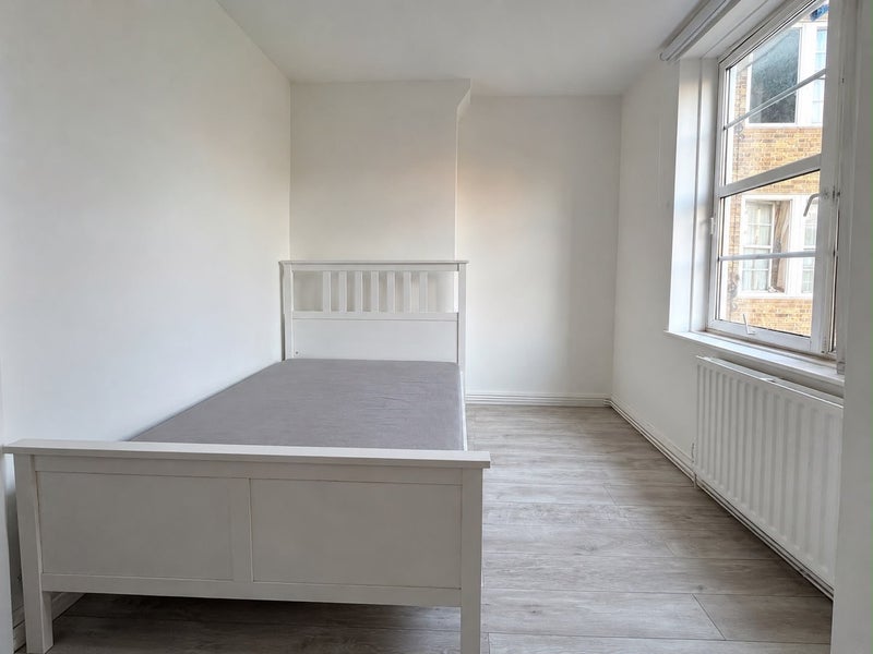 Apartment in London - View 2