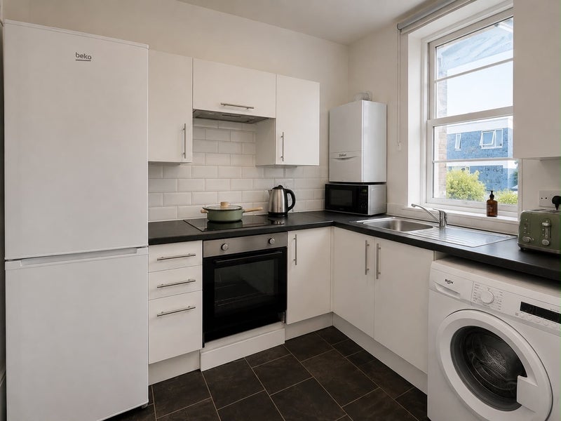 Apartment in London - More