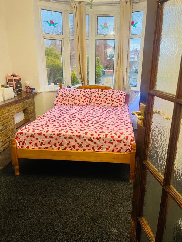 Apartment in Sandwell, West Midlands - View 2