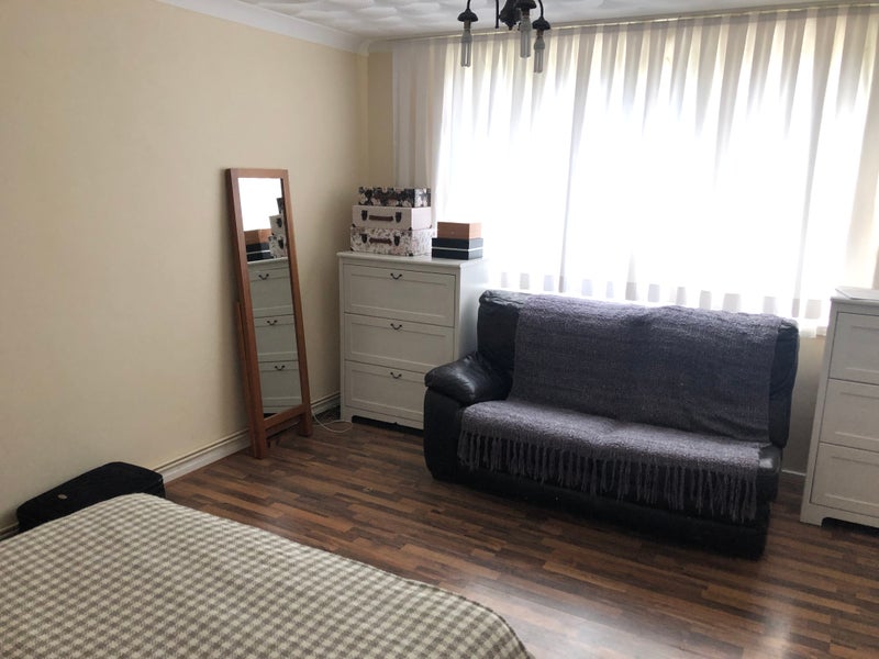 Apartment in London - View 6